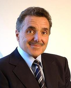 Leonard Riggio, fondatore e presidente di Barnes & Noble. inconfondibile l'origine italiana.