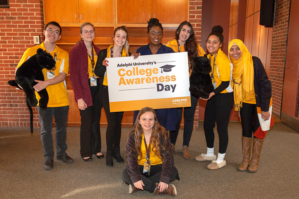 College Awareness Day Adelphi University