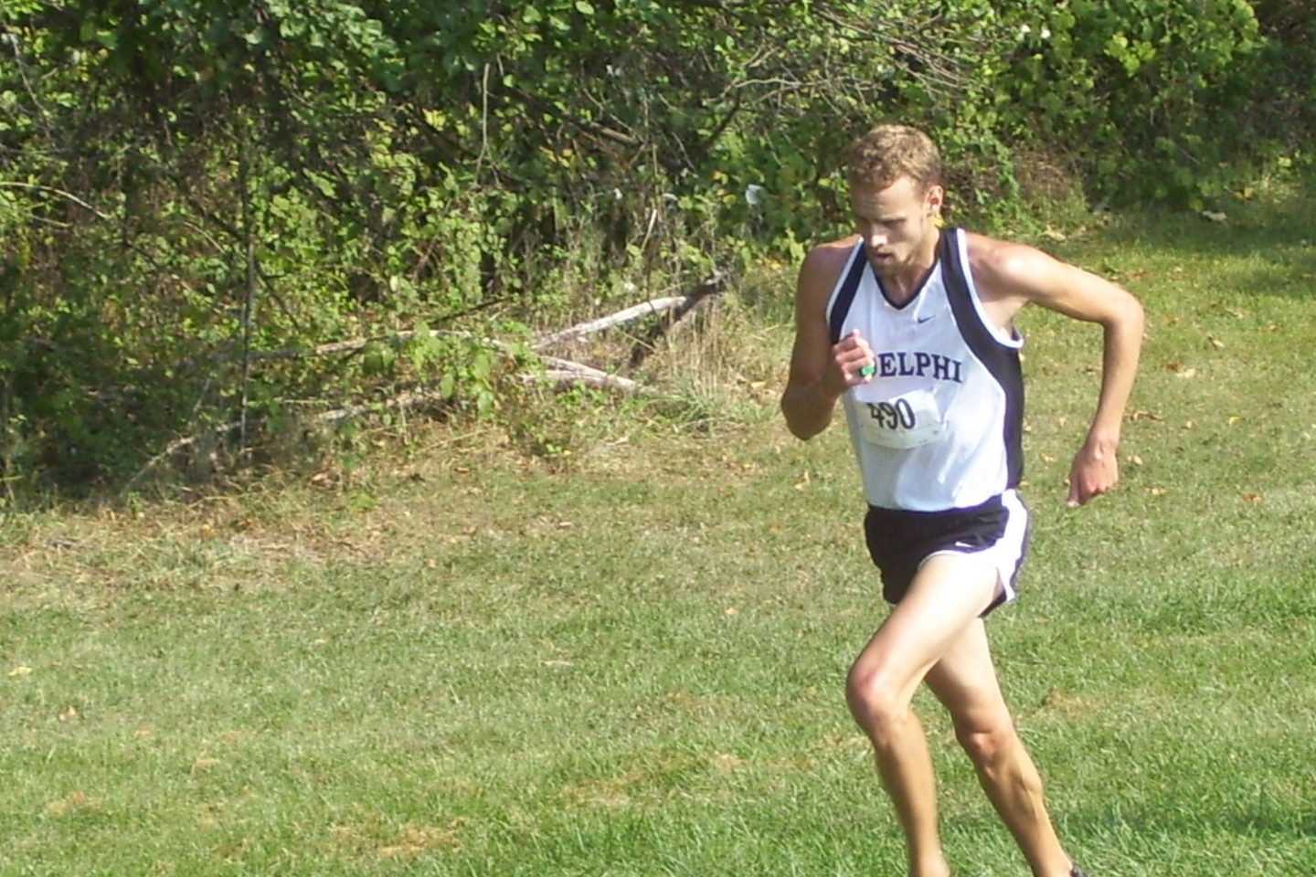 Tom Eickelberg running track at Adelphi