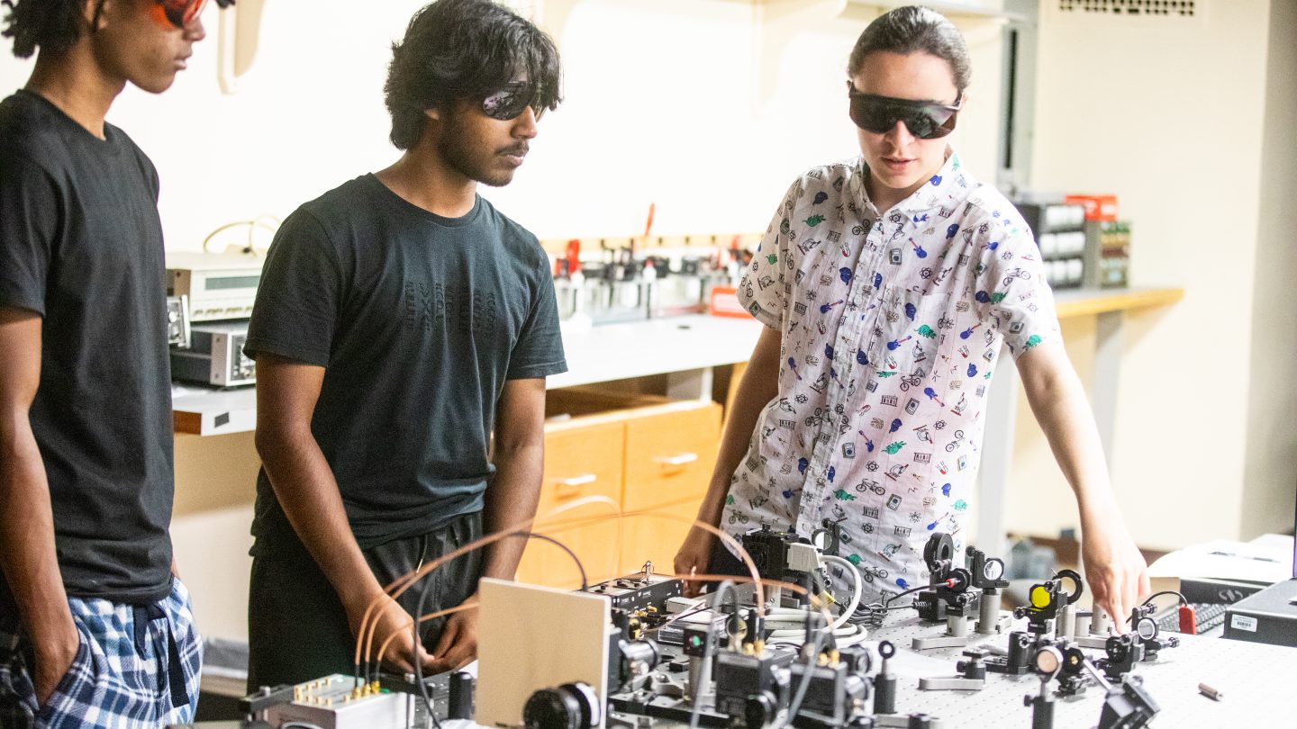 Physics class for high school students during Summer Pre-College at Adelphi University