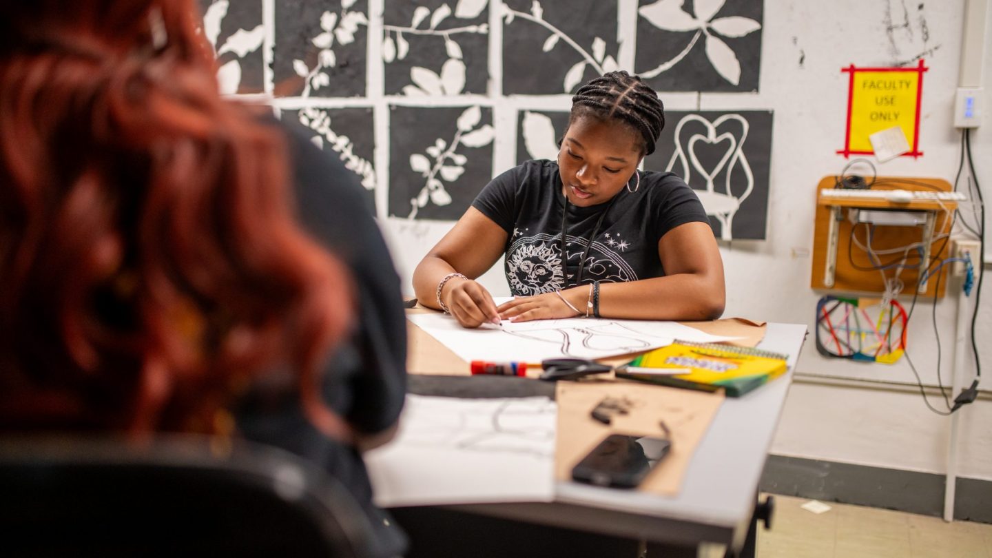 Inside a pre-college art class, where high school students gain a hands-on studio session at Adelphi’s Garden City, NY campus.