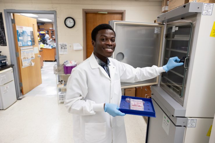 Samuel Sey, a graduate biology student, won a prestigious Jaggar Community Fellowship from Adelphi and interned as a researcher focused on cancer, genetics and genomics.