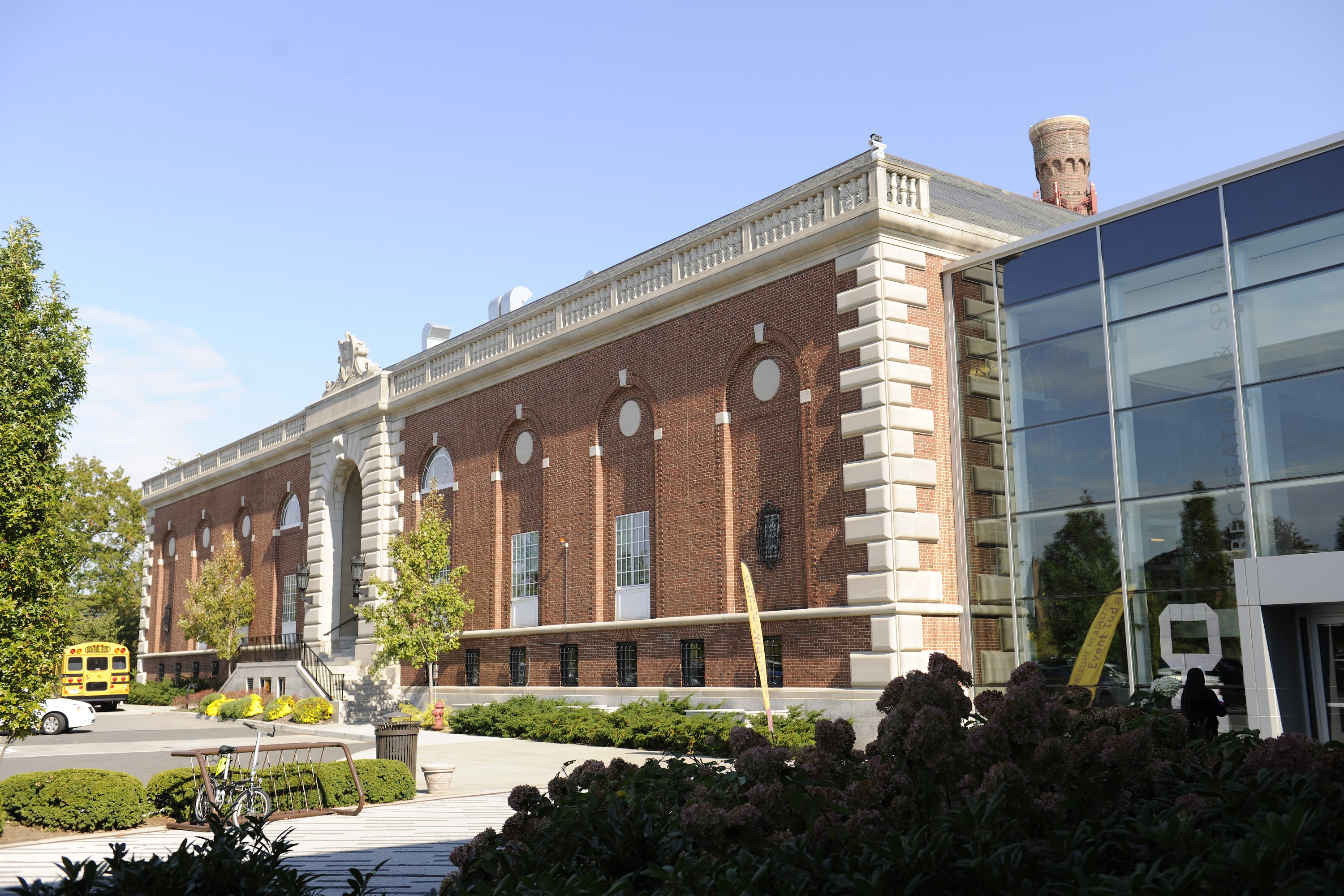 Memberships at the Center for Recreation and Sports Adelphi University