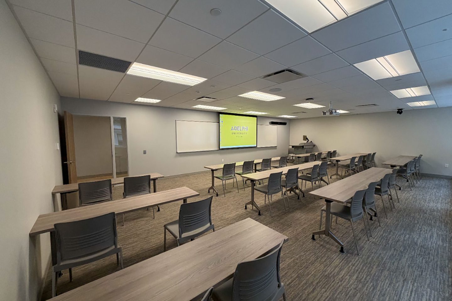 Manhattan Center, Room 424