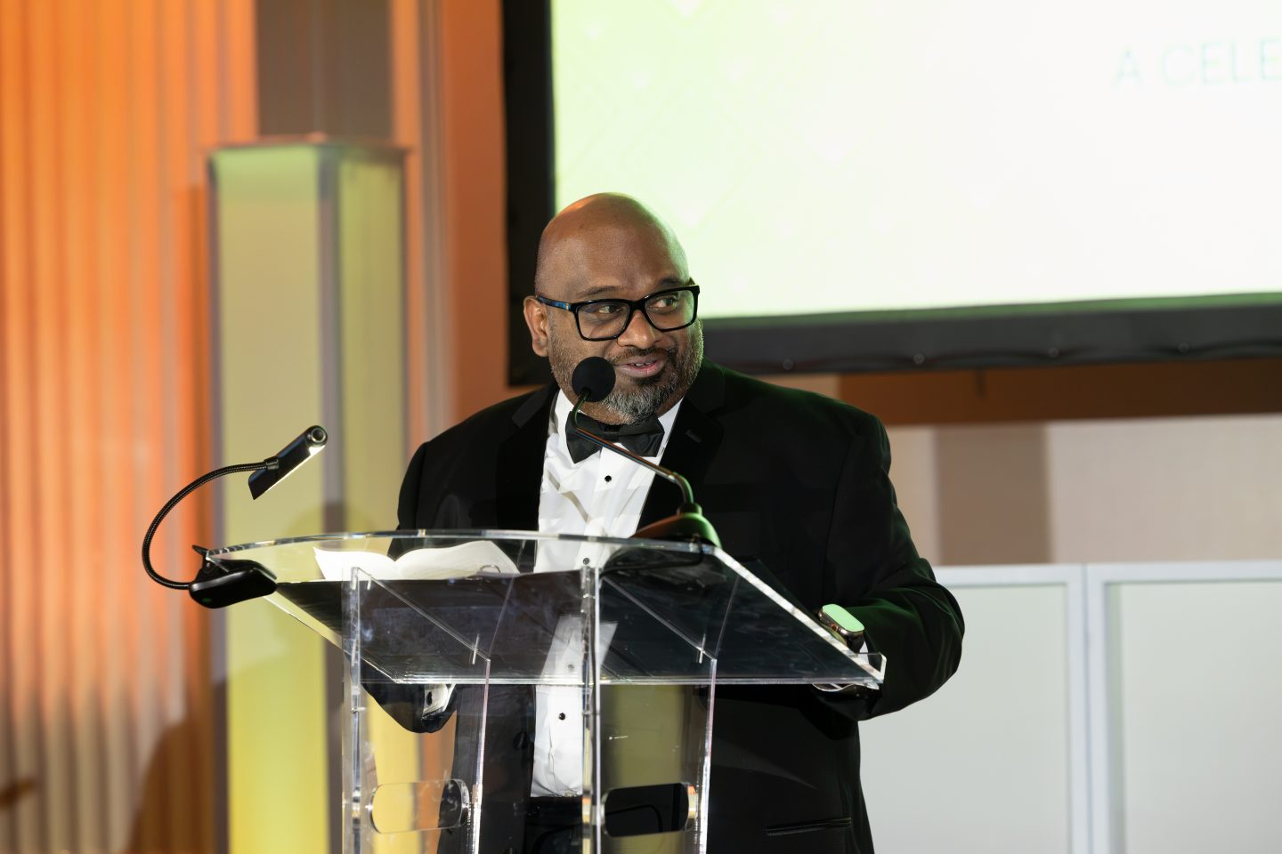 Board Chair Leonard C. Achan ’99, MA, RN, ANP, shares his first-generation story and pride in Adelphi at the annual gala.