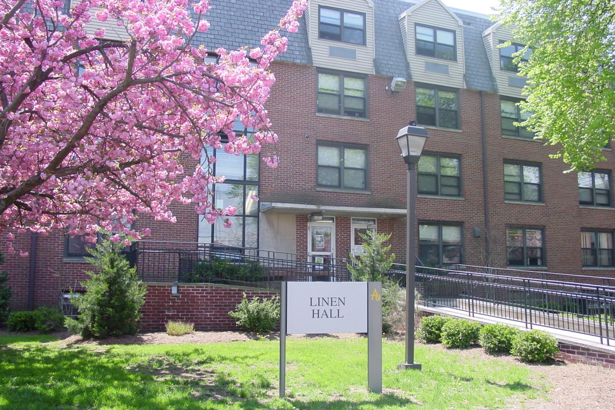 OnCampus Living Adelphi University Residence Halls