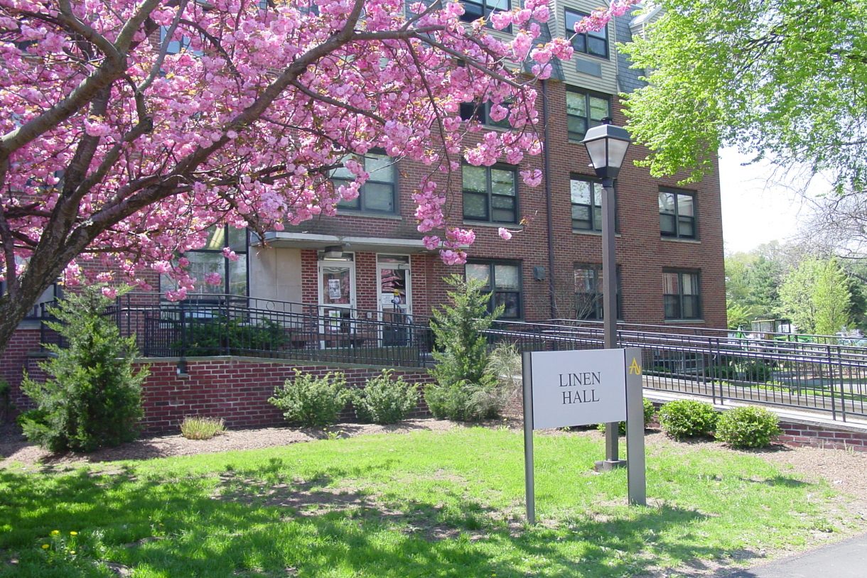 OnCampus Living Adelphi University Residence Halls