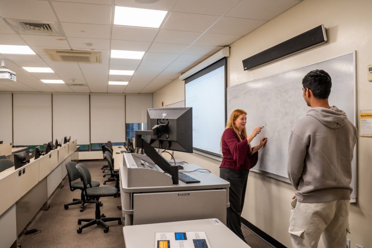Library faculty work hands-on with students in Swirbul Library classrooms.