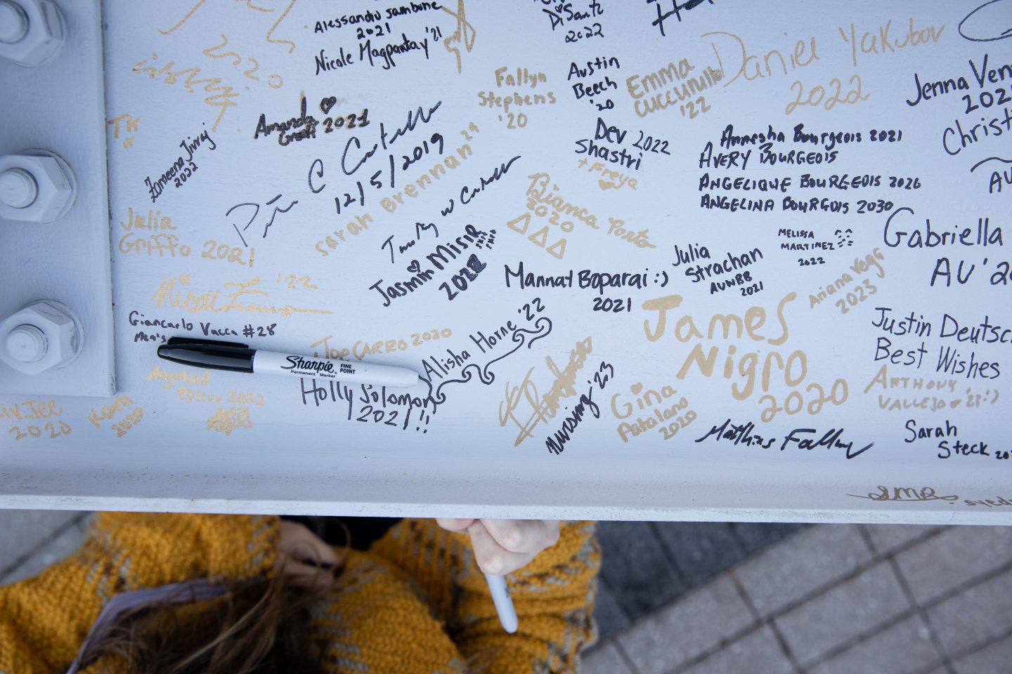 UC beam Signing - Close-up