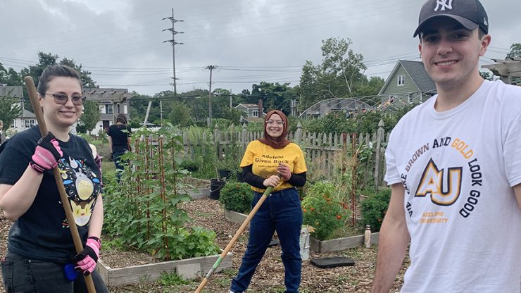 Adelphi students giving back to their community.