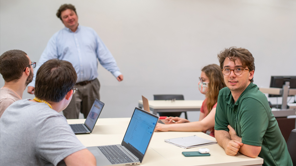 Professor Matthew Wright leading a Bridges to Adelphi course designed to support students who are neurodivergent.