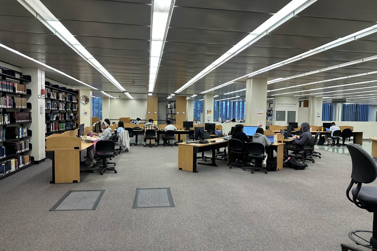 Philadelphia Bustleton Library Computer Lab Computer Labs | Technology Services | Adelphi University