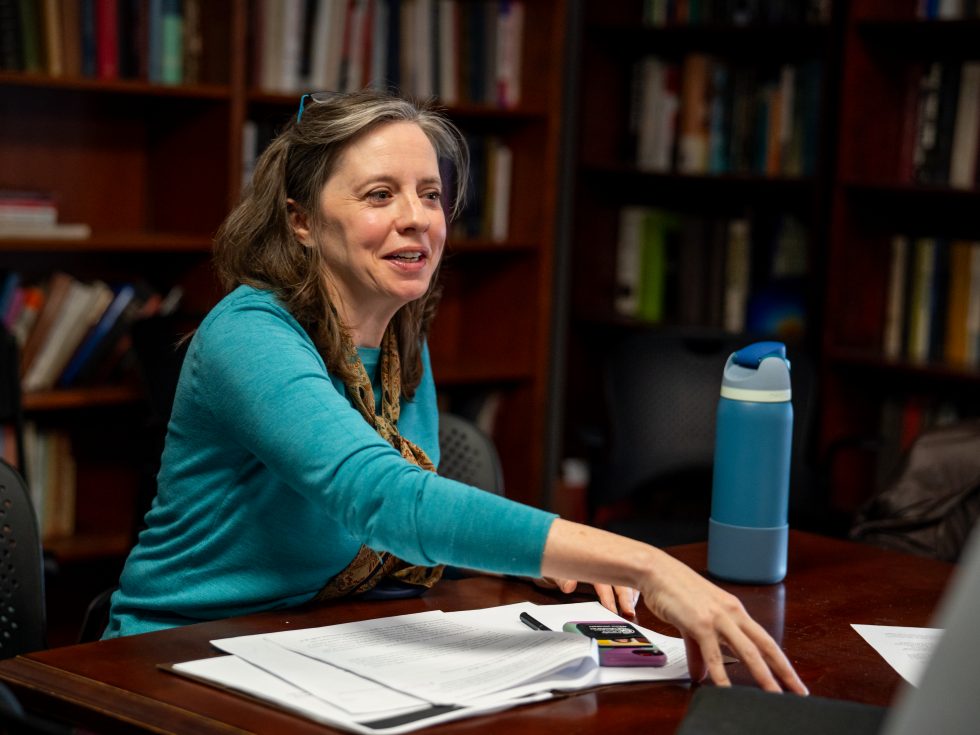 Nicole Rudolph leading discussion in her seminar class.